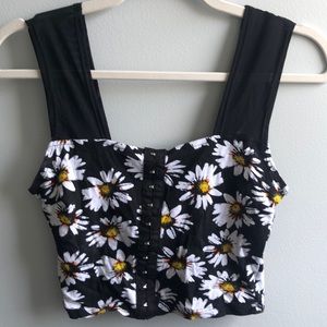 Bustier eyelet daisy festival crop